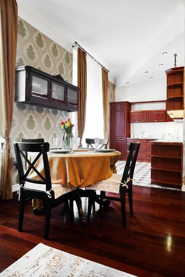 Luxury Apartment/Florianska Street Cracóvia Exterior foto